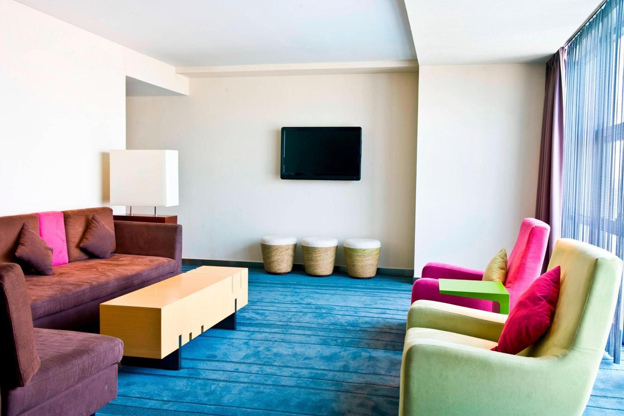 Aloft Beijing, Haidian Екстер'єр фото